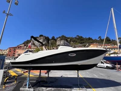 2022 Quicksilver Activ 675 Sundeck 2