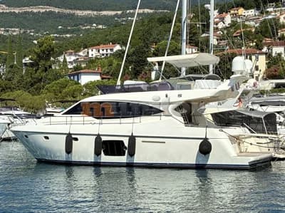 Ferretti 510 Fly 2