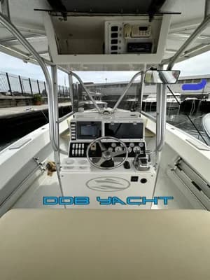 2007 Dusky 33 Open Fisherman 2