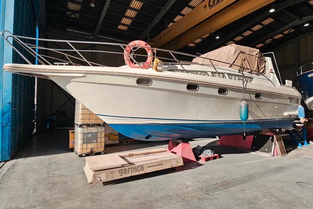 1993 Fjord 390 SIN MOTORES