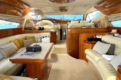 2002 Ferretti Yachts 620 3