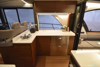 Marex 440 Gourmet Cruiser 3