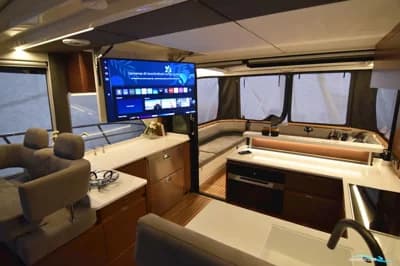 Marex 440 Gourmet Cruiser 4