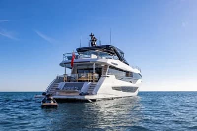 2027 Sunseeker 100 Yacht 4