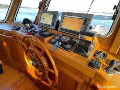 1986 Moody Trawler 50 2