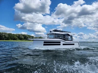 2024 Northman 1050 Trawler 2
