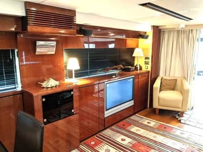 2006 Fairline Squadron 68 3