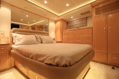 2004 Westport Custom 5