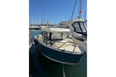 2024 Quicksilver 805 Pilothouse 2