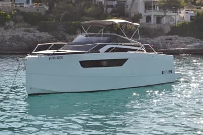 2024 Nuva M9 Cabin 3