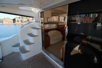 2004 Princess 45 Flybridge Motor Yacht 3