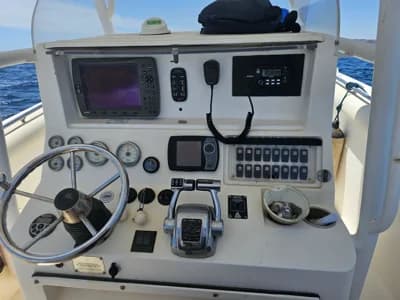 2007 Marlago Fs 35 Center Console Cuddy 2