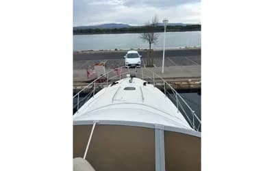 Sea Ray 455 Sedan Bridge 4