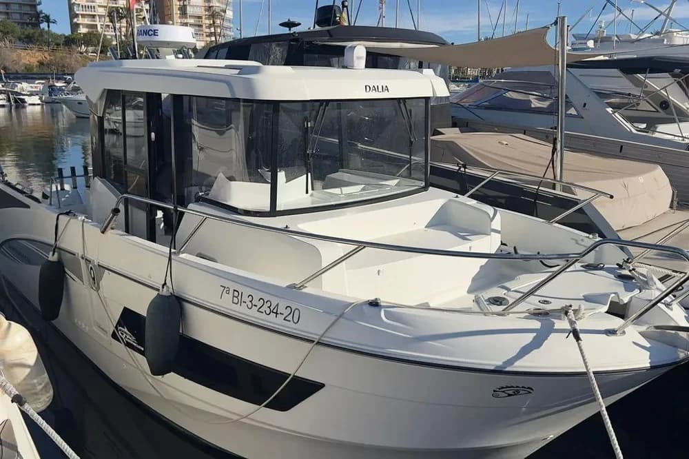 2020 Beneteau Barracuda 9