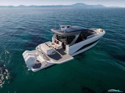 Princess C48 Deck Saloon 2