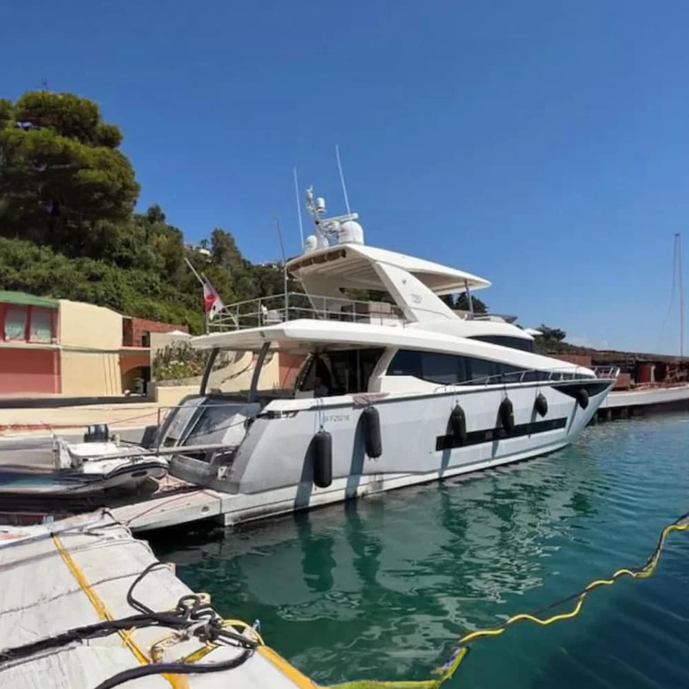 2015 Prestige 750