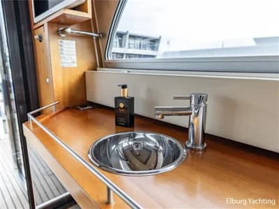 Valk Continental 1900 - Wheelhouse 5