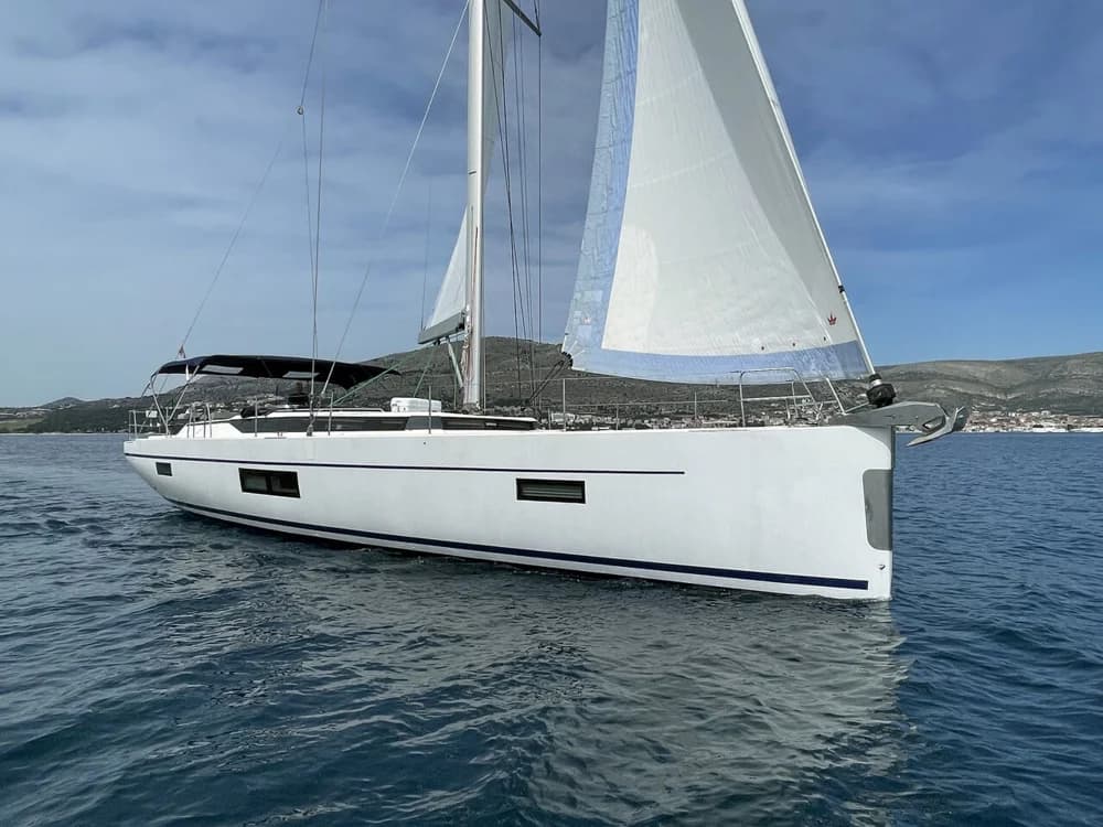 Bavaria C57