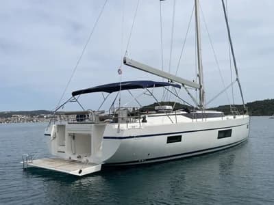 Bavaria C57 5