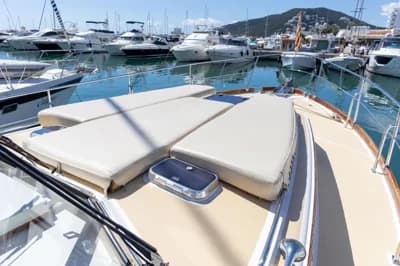 2002 Grand Banks 38 Eastbay EX 2