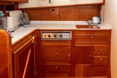 2002 Grand Banks 38 Eastbay EX 3
