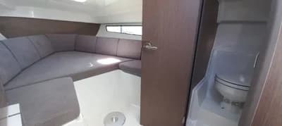 2023 Beneteau Flyer 8 SUNdeck V2 3
