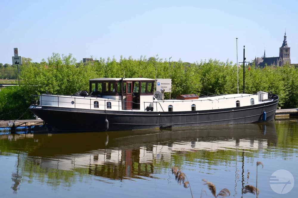 2010 Dutch Barge Replica Houseboat