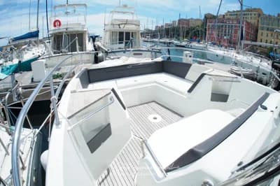 2016 Beneteau Flyer 8.8 SPACEdeck 2