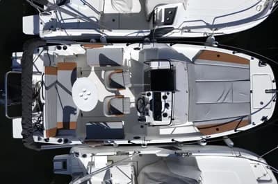 2023 Beneteau Flyer 7 SUNdeck 2