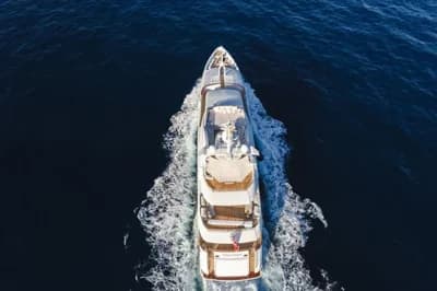 2001 CRN Magnifica 4