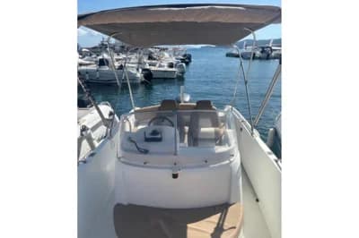 2012 Jeanneau Cap Camarat 6.5 CC 2