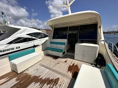 2004 Mochi Craft 51 Dolphin 5