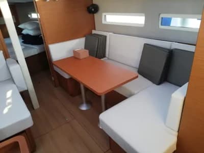 Jeanneau Sun Odyssey 410 5