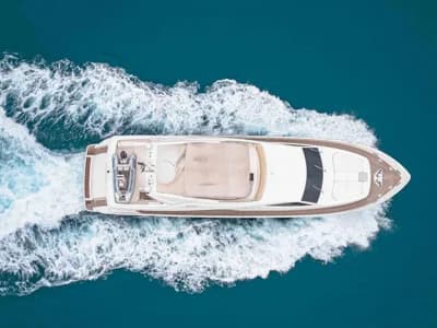 Ferretti 880 2