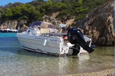 2011 B2 Marine 502 cc 2