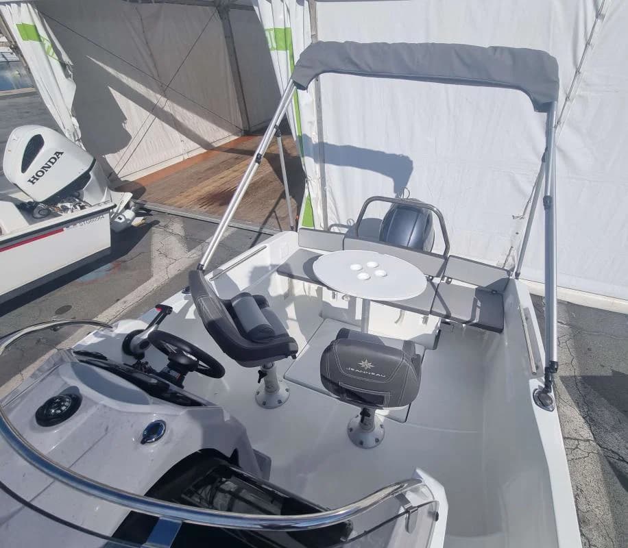 2023 Jeanneau Cap Camarat 5.5 WA S2