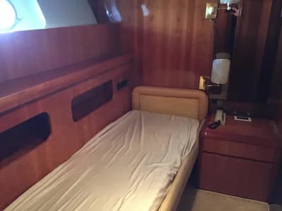 1994 Falcon 76 5