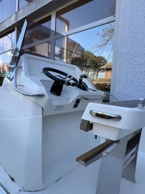 2025 White Shark 210 3