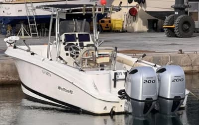 2005 Wellcraft 252 Fisherman 5
