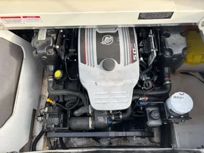 Sea Ray 220 Sun Sport 5