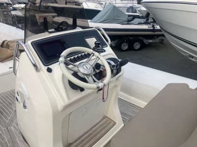 2018 Blackfin Elegance 9 5