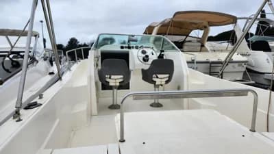2002 White Shark 237 3