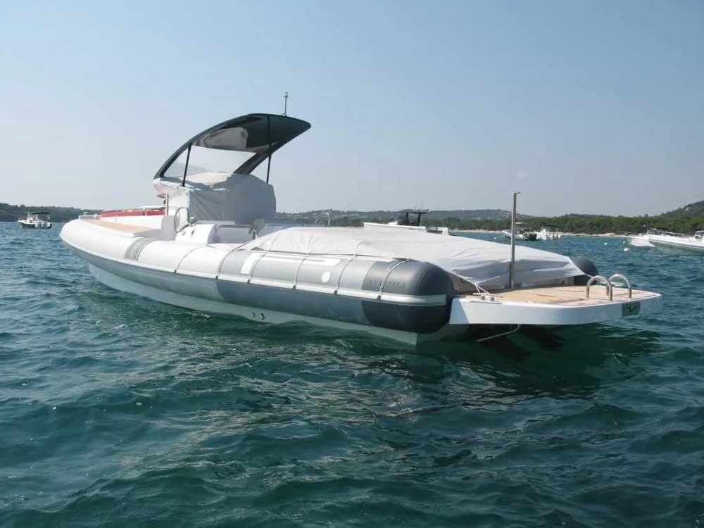 2012 Pirelli PZERO 1100 CABIN