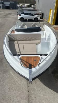 2022 Selection Boats 640 SC 5