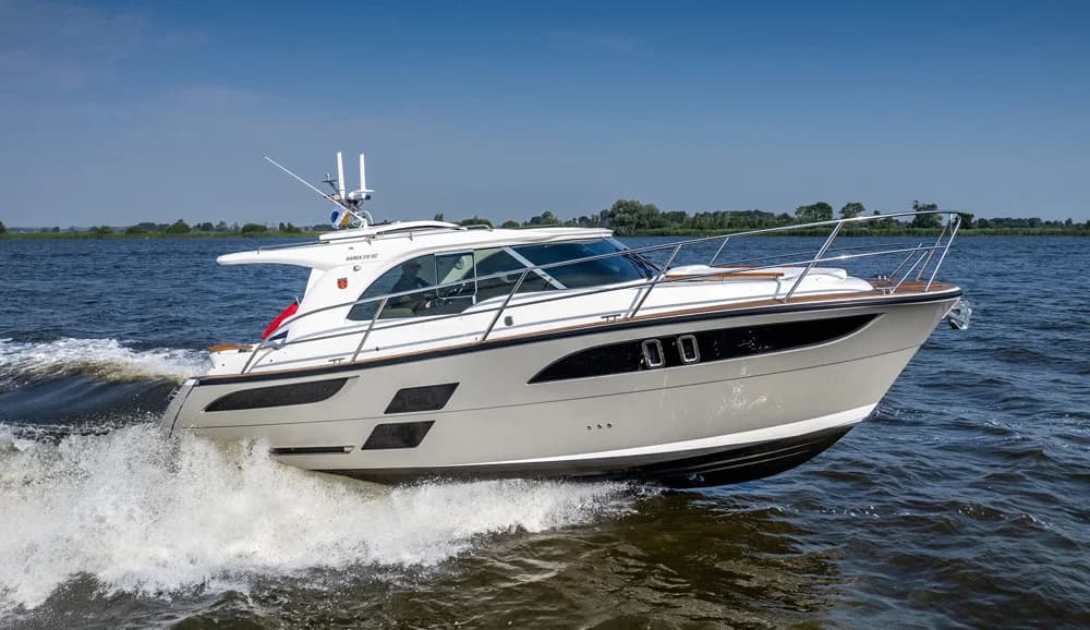 2026 Marex 310 Sun Cruiser