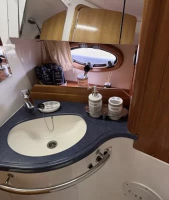 Bavaria 35 Sport 4