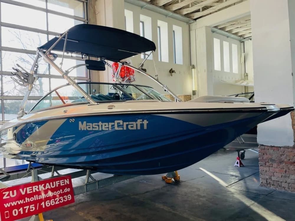 MasterCraft X2