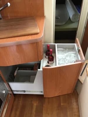 Sealine F34 Flybridge 4