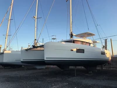 Lagoon 42 3