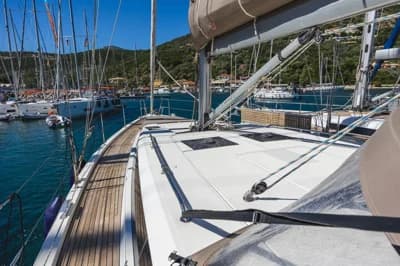 Bavaria C45 Style 3